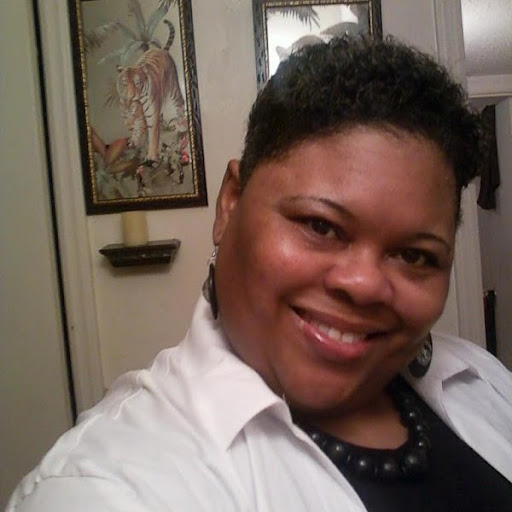 Bernadette Davis Photo 10