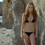Katherine Compton Photo 8