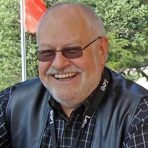 Peter Schultz Photo 36