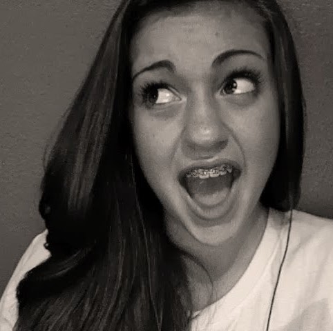 Alyssa Goodman Photo 9