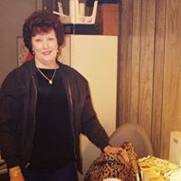 Ginny Tucker Photo 3