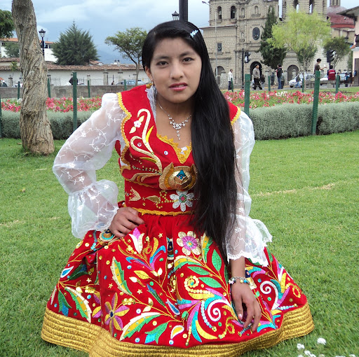 Maria Cueva Photo 40
