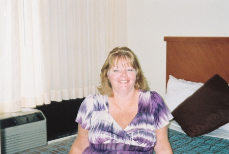 Lisa Poole Photo 34