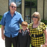 Linda Foster Photo 25