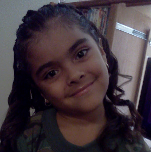 Rebecca Alvarado Photo 13