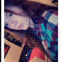 Kelly Strong Photo 12