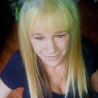 Debbie Graves Photo 3