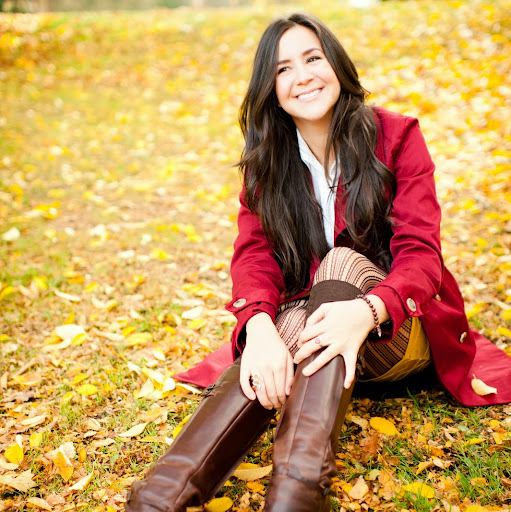 Mariah Sharp Photo 25