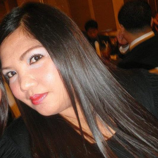 Christine Alvarez Photo 42