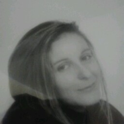 Laura Pepe Photo 17