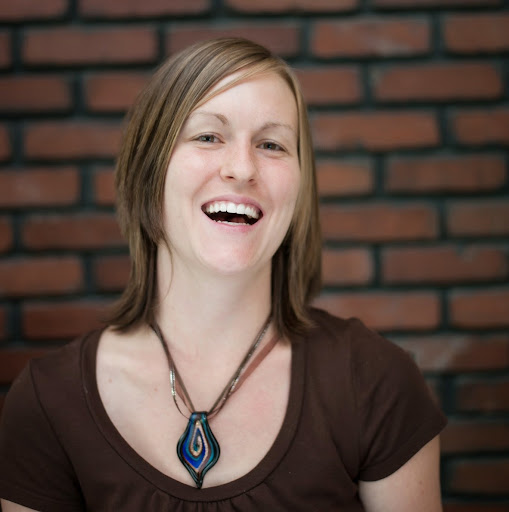 Amy Armstrong Photo 5