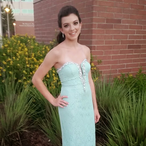 Sara Rios Photo 36