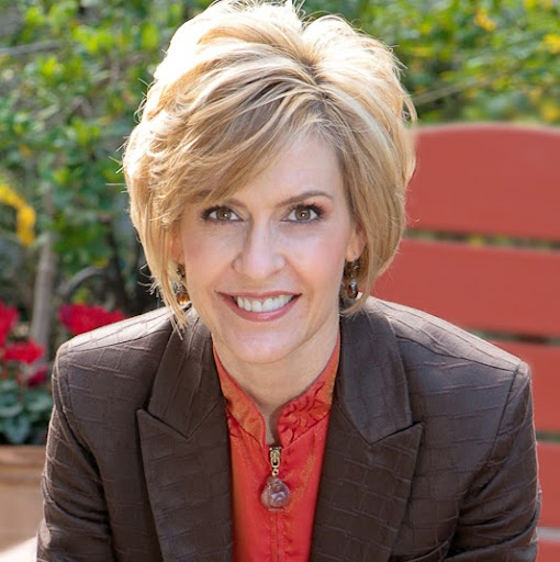 Kay Hunter Photo 8