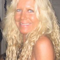 Annie Neal Photo 13