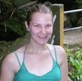 Michelle Chandler Photo 39