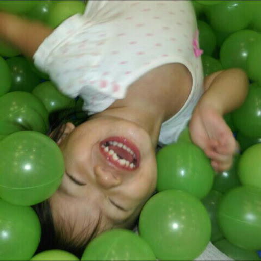 Eileen Lin Photo 13