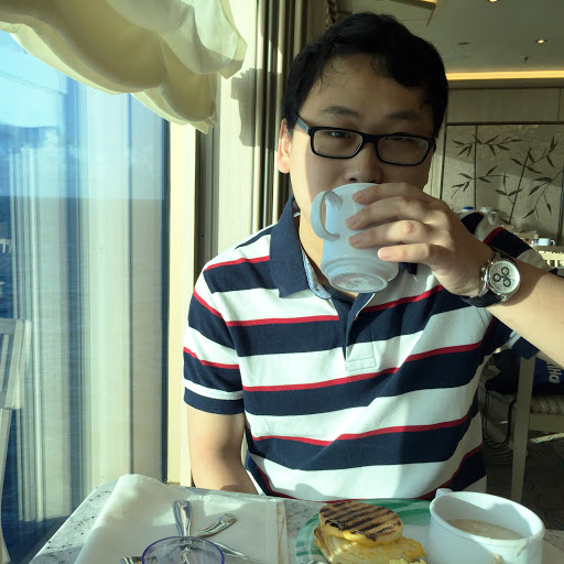 Hui Xu Photo 14