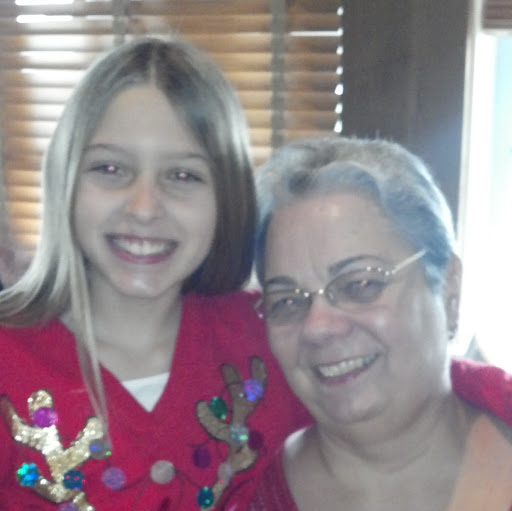 Sue Perry Photo 33