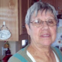 Dolores Brown Photo 28