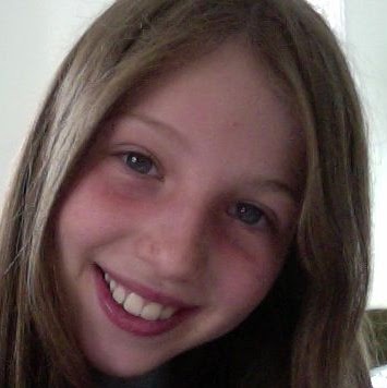 Eleanor Jones Photo 29