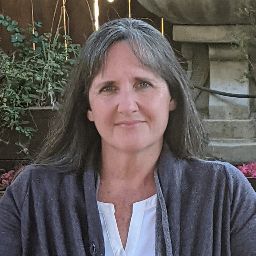 Julie Fields Photo 32