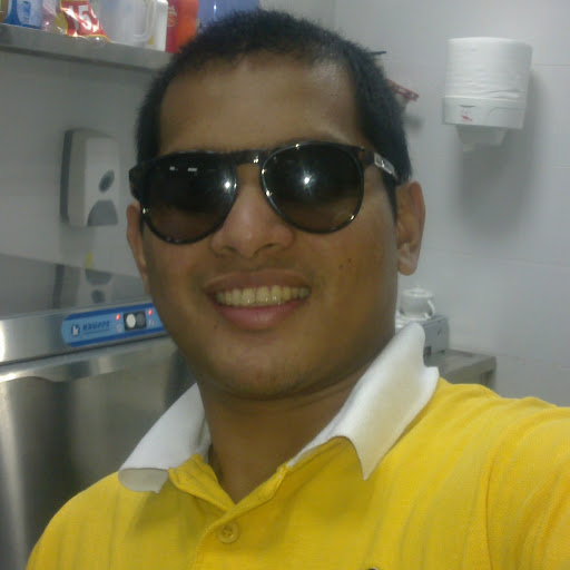 Roland Sevilla Photo 17