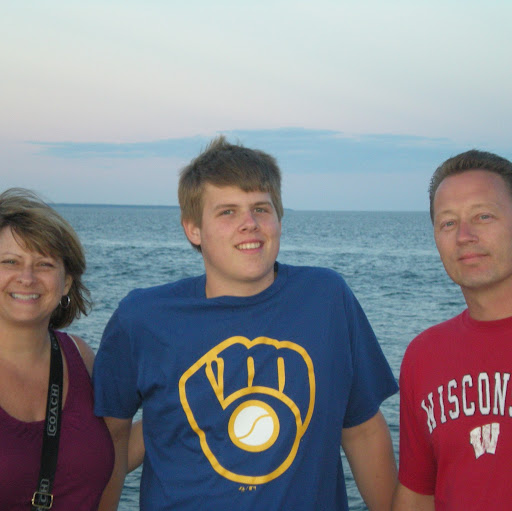 Tyler Heinz Photo 18