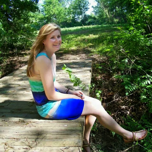 Rebecca Welch Photo 29