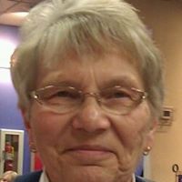 Joanne Pedersen Photo 4