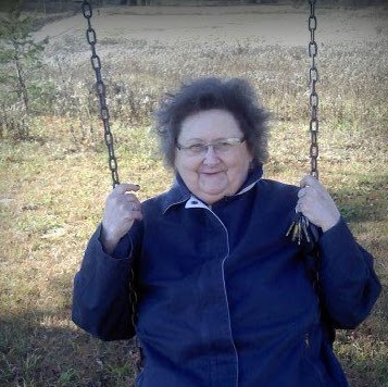 Judy Pierce Photo 16