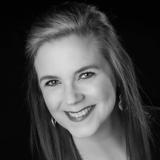 Vickie Beck Photo 32