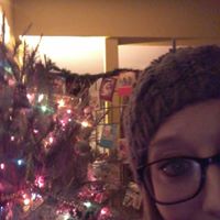 Alison Hagan Photo 12