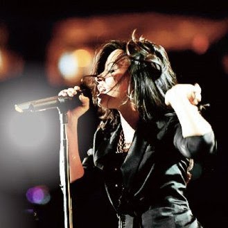 Victoria Cruz Photo 9