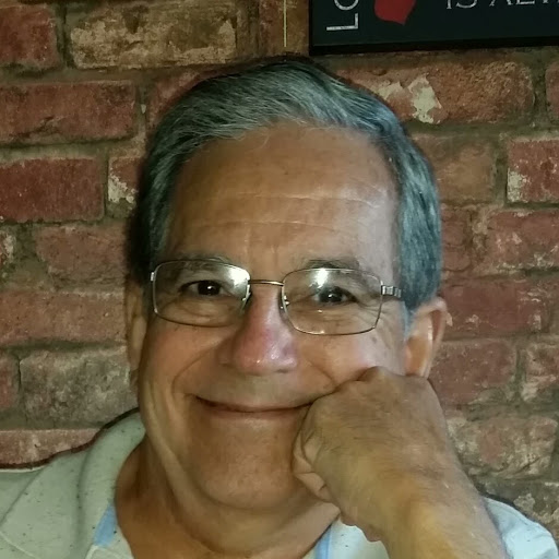 Luis Calderon Photo 27