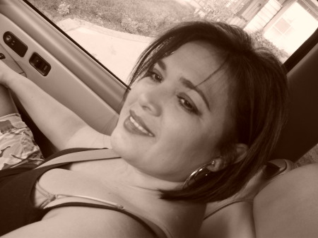Alma Sanchez Photo 18