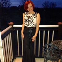 Jennifer Parry Photo 25