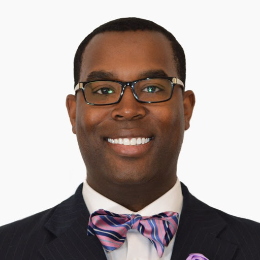 Vaughn Thomas Photo 4