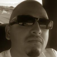 Gilbert Robles Photo 15