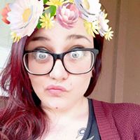 Danielle Halverson Photo 8