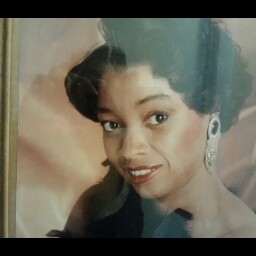 Betty Anderson Photo 9