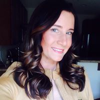 Danielle Strong Photo 6