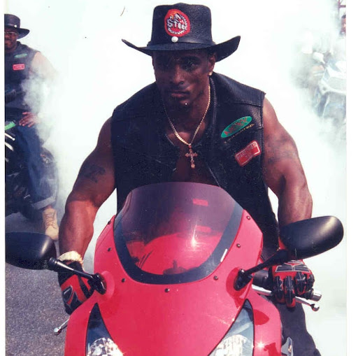Harold Thomas Photo 21