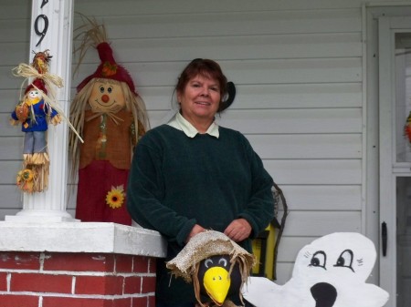 Cindy Grimes Photo 29