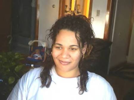 Julia Santiago Photo 11