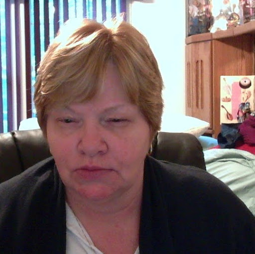 Debbie Lucero Photo 15
