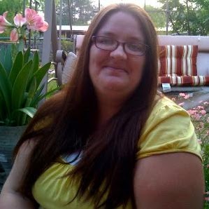 April Dwyer Photo 31