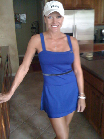 Nicole Meyer Photo 16