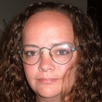 Amy Pyle Photo 4