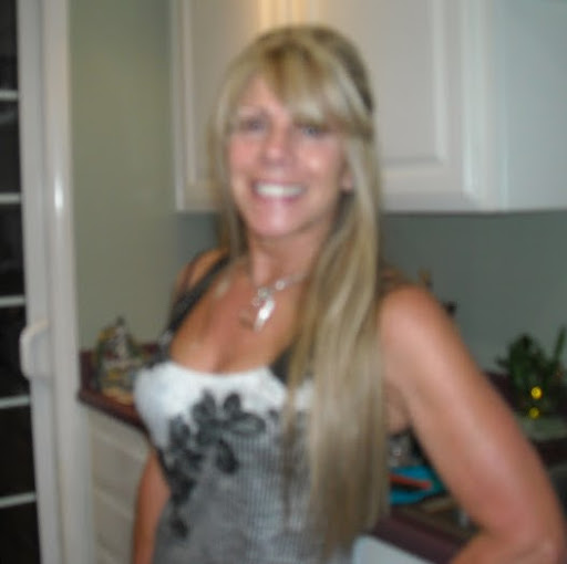 Brenda Bowen Photo 19