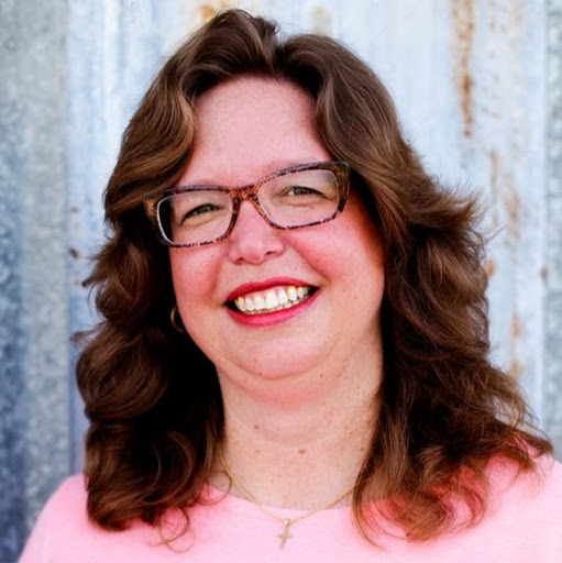 Amy Warren Photo 5